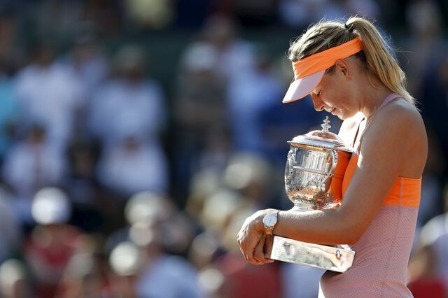 Nike, Tag Heuer e Porsche suspendem ligação com Maria Sharapova