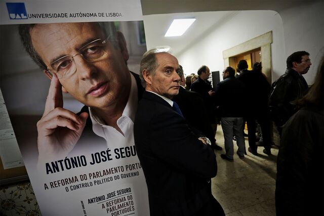Seguro rejeita regresso à vida política no 'regresso ao espaço público'