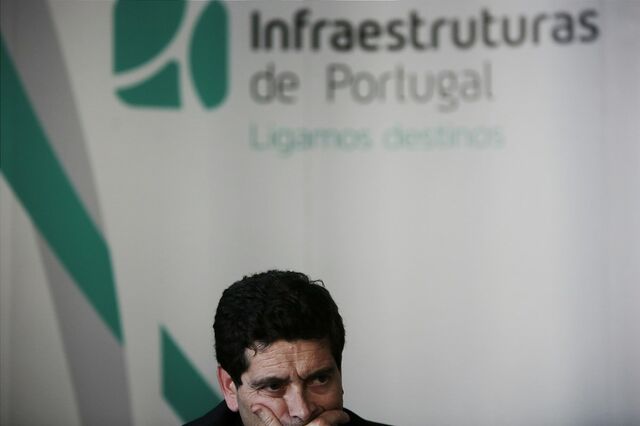 Infraestruturas de Portugal passou de prejuízos para lucros em 2015