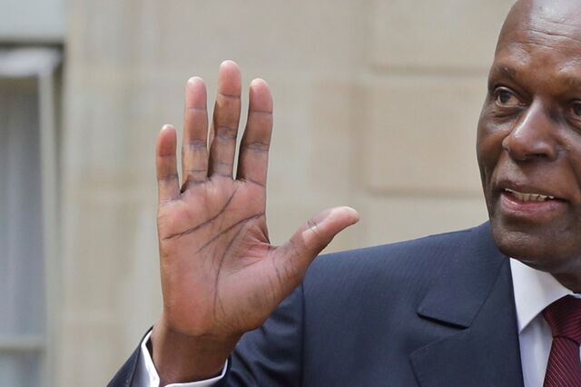 Luanda confirma que José Eduardo dos Santos está em Espanha por razões médicas
