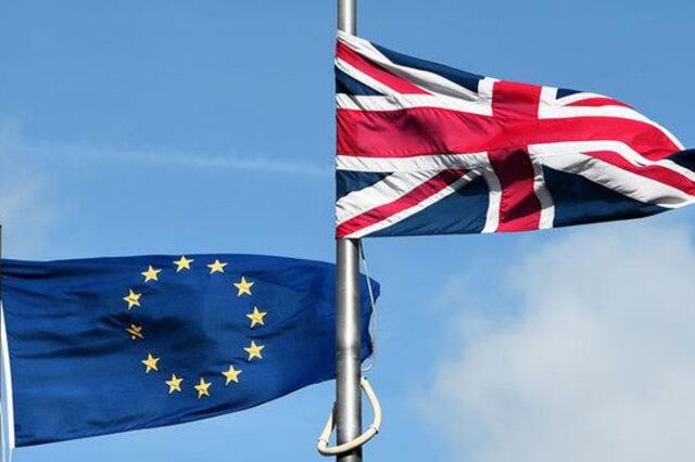 Metade dos britânicos deseja novo referendo sobre saída da UE