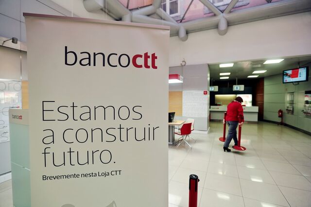 Poupanças dos CTT só batem grandes bancos
