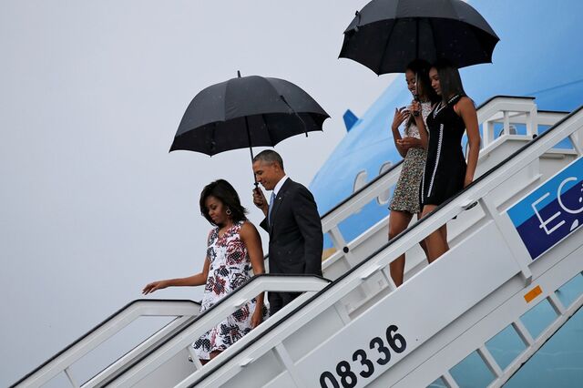 Barack Obama já chegou a Cuba  