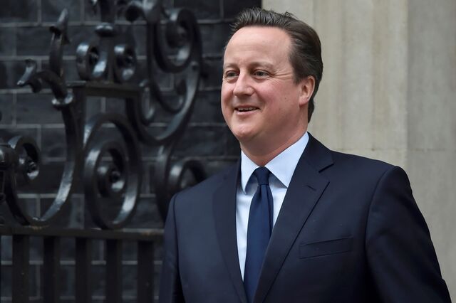 Cameron admitiu ter beneficiado com 'offshore' do pai