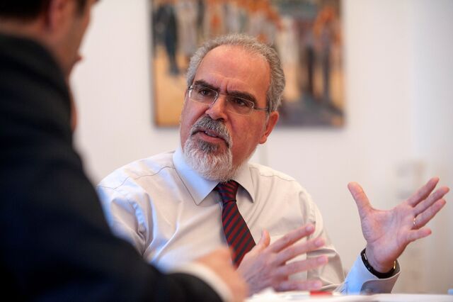 Autarca socialista de Viana furioso: “Estão de acordo com a centralização da gestão dos fundos comunitários em Lisboa?”