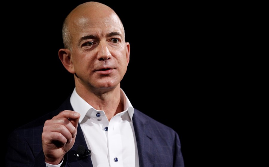 5º -  Jeff Bezos, Amazon.com, EUA. Fortuna de 45,2 mil milhões de dólares
