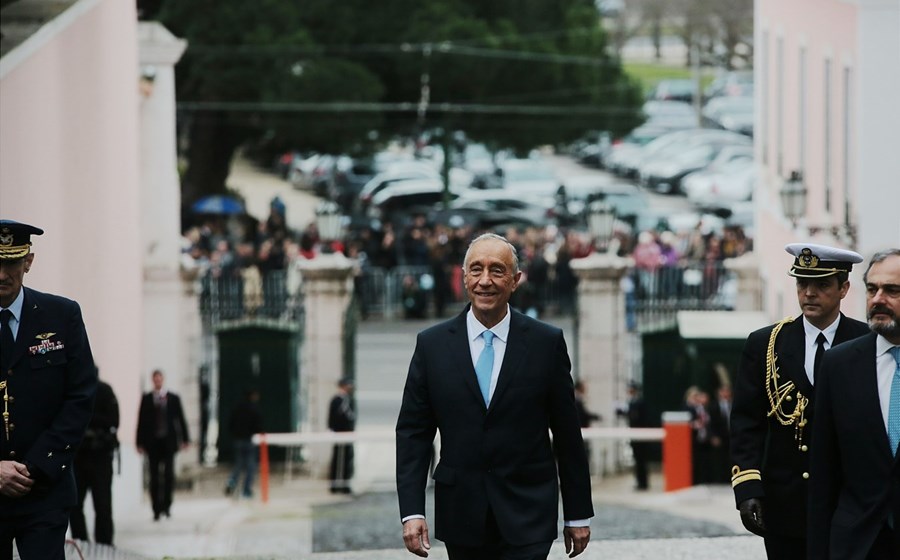 Marcelo Rebelo de Sousa entra no Palácio de Belém, sem a família. 