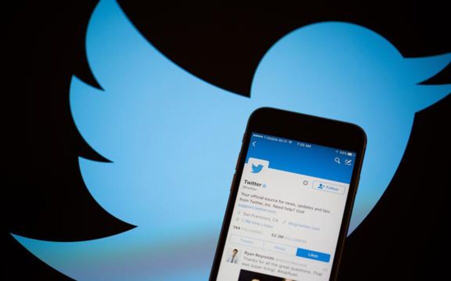 BLOOMBERG TV - Twitter Files Amicus Brief for Apple