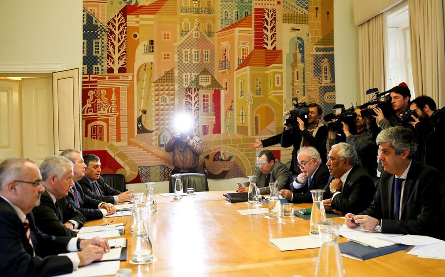 costa recebe patrões 9 fevereiro