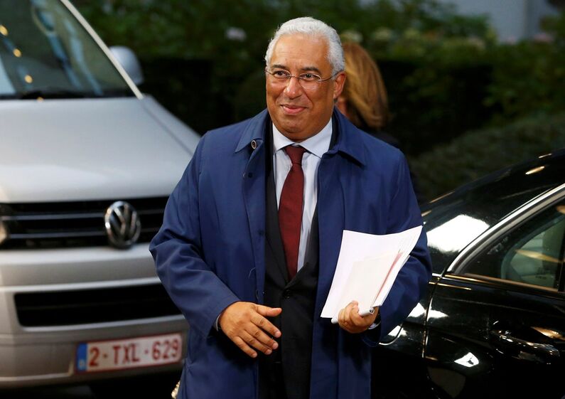 Primeira reunião em Bruxelas de Costa