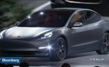 Model 3 da Tesla: Mantêm-se muitas interrogações