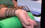 'Microchip' implantado no cérebro devolve parte da mobilidade a tetraplégico