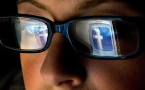 BLOOMBERG TV - Facebook Is Most Influential Media Company: Steve Case