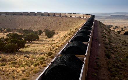 Gigante do carvão norte-americana pede insolvência