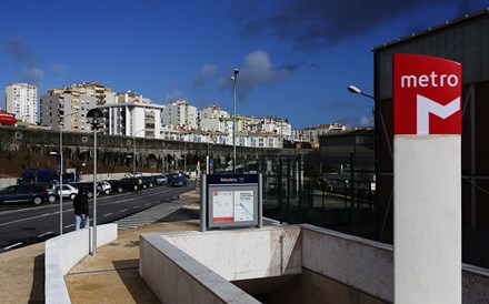 Cartões para usar transportes em Lisboa em risco de esgotar