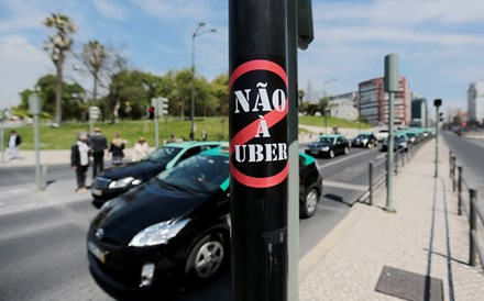 Taxistas rejeitam recomendações Autoridade da Concorrência