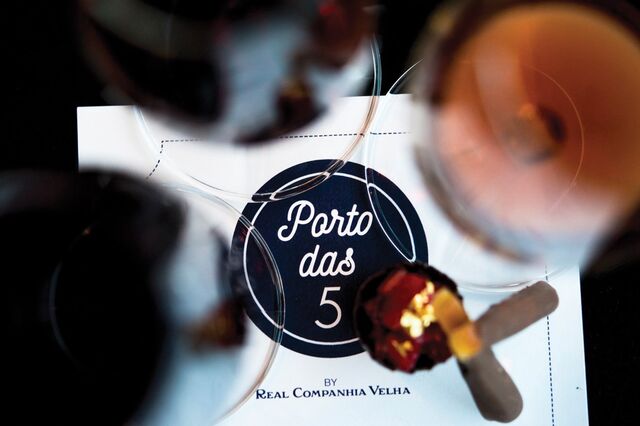 Um Porto vai bem com fruta ou... peixe cru