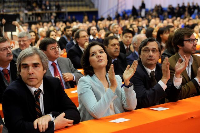Cristas critica 'austeridade à esquerda' que penaliza classe média  