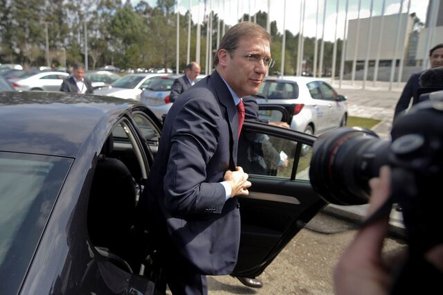 Passos diz que portugueses não têm culpa nem têm de pagar pela falência do GES