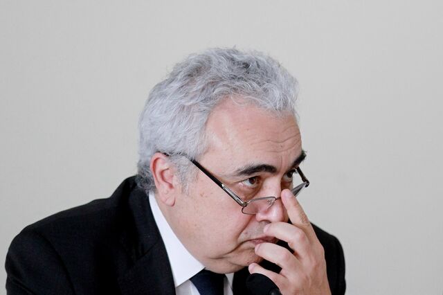 AIE apela à OPEP que aumente a produção. Petróleo está a entrar na “zona vermelha”
