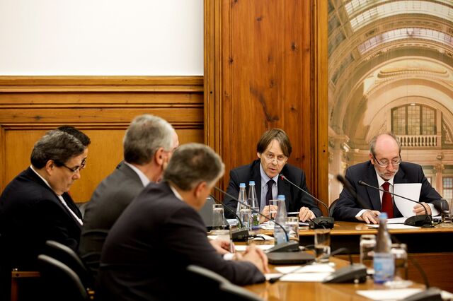 Santander não é mesmo dono da sede do ex-Banif