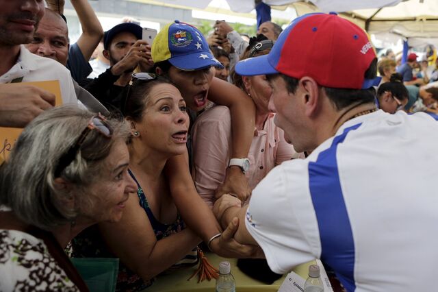 Pilhagens na Venezuela devido a racionamento de energia