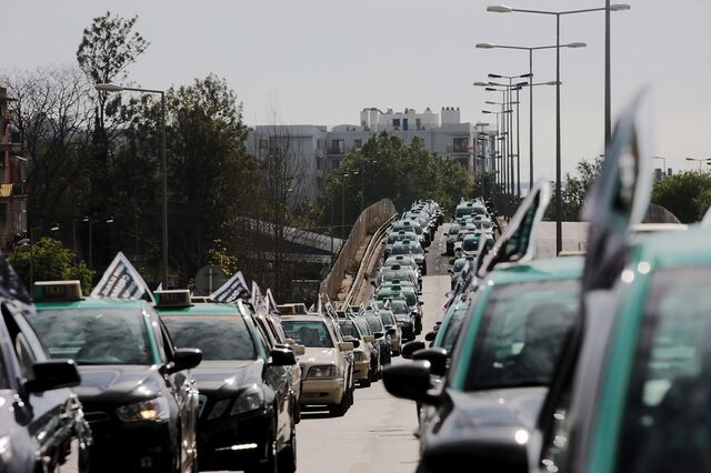 Táxis-Uber: O que separa e aproxima as duas actividades