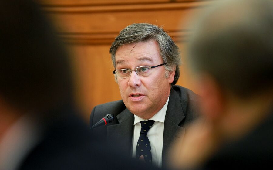 diogo lacerda machado parlamento