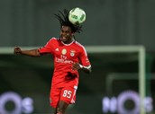 Renato Sanches – Médio (Benfica) - 35 milhões €