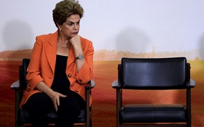 Dilma destituída de presidente do Brasil