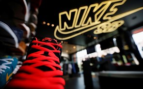 Fornecedor de calçado vietnamita da Nike e da Adidas despede 6.000 em junho 