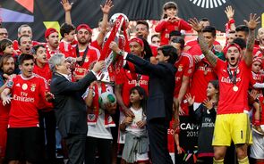 15-05-2016_22_04_15 benfica campeao 