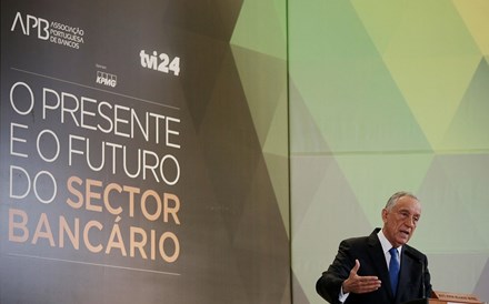 Marcelo avisa que problemas de investimento de Portugal podem tornar-se estruturais