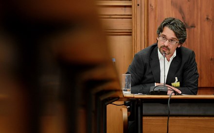 Sérgio Figueiredo recusa que Santander seja fonte do rodapé da TVI