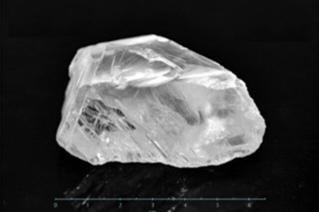 Venezuela e Angola assinam acordo para explorar minas de diamantes