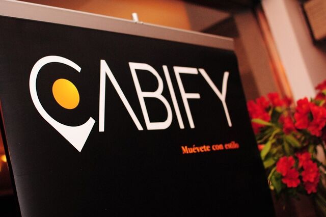 Cabify lança pagamento por multibanco a bordo
