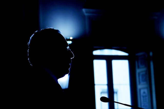 António Costa quer 'menos bancos privados mais fortes'