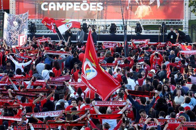 Fotogaleria: A festa dos benfiquistas após o tricampeonato