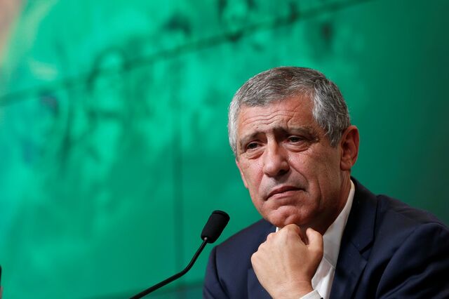 Fernando Santos destaca 'altruísmo' de Ronaldo