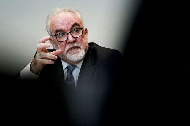 Parceiros discutem hoje salário mínimo e compensações para as empresas