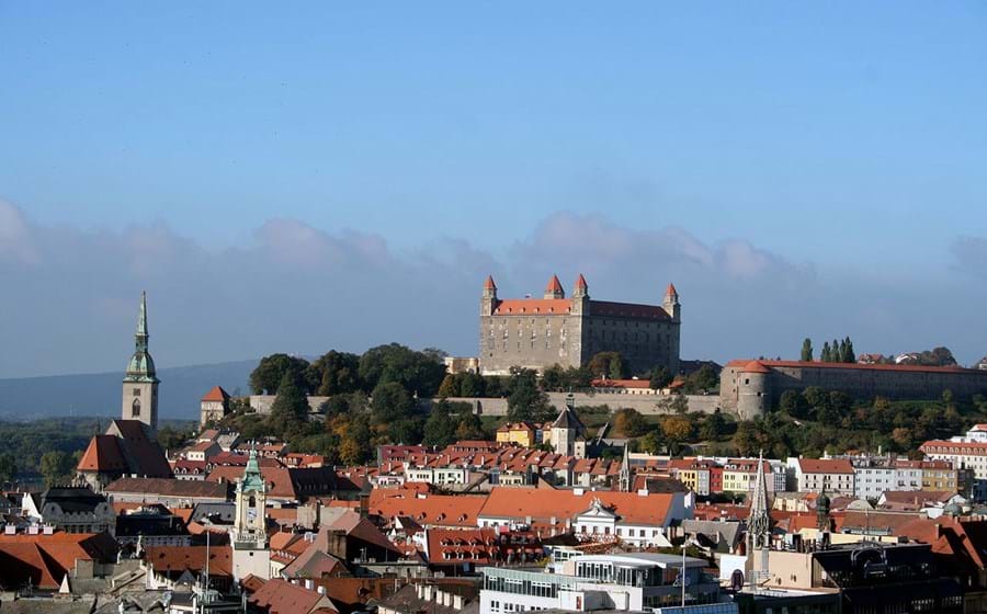 40º - Eslováquia. Posição em 2015 (46ª) 