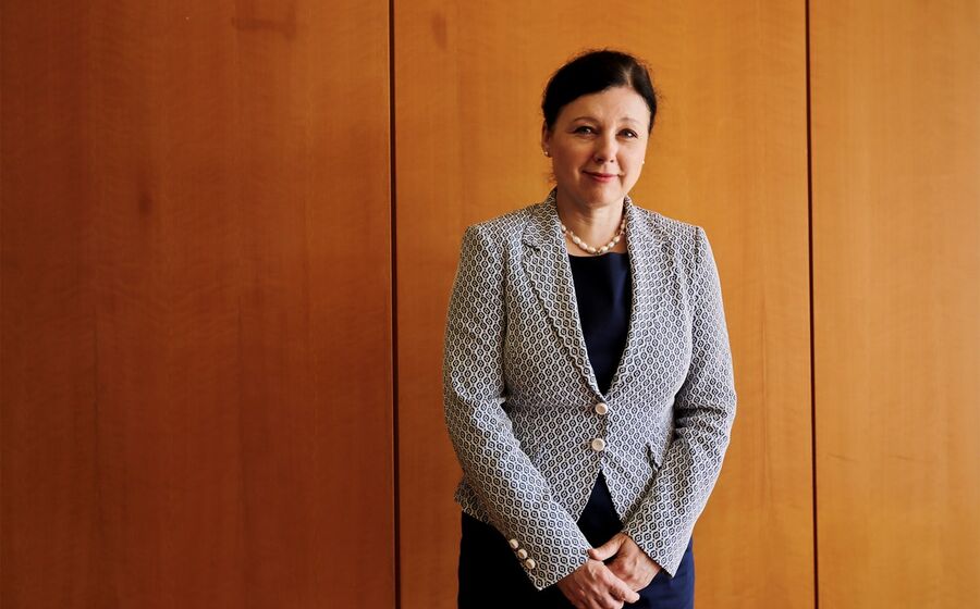 Vera Jourová Comissária Europeia para a Justiça, Consumidores e Igualdade de Género 