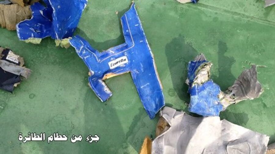 egyptair avião destroços