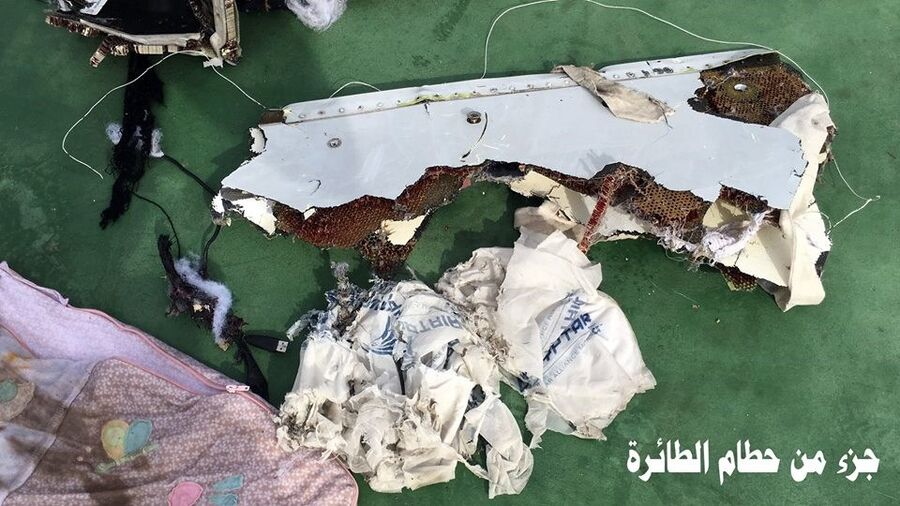 egyptair avião destroços