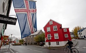 Islândia antecipa eleições na sequência do escândalo dos Papéis do Panamá
