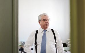 Entrevista com João Ferreira do Amaral