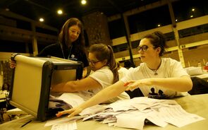 Resultados finais: o “Leave” ganha com 51,9% dos votos