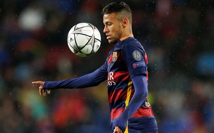 FC Barcelona recebeu valor da cláusula de rescisão de Neymar e leva caso à UEFA