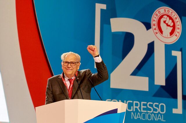 Arnaut elogia Marcelo por garantir o respeito pela Constituição 