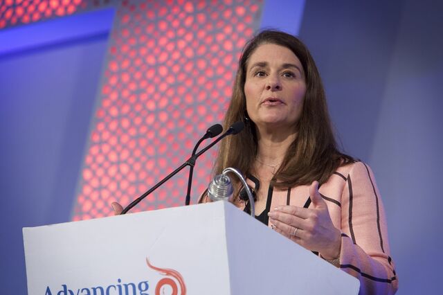 Empresa de Bill Gates transfere 1,8 mil milhões de dólares em ações de outras cotadas para Melinda Gates